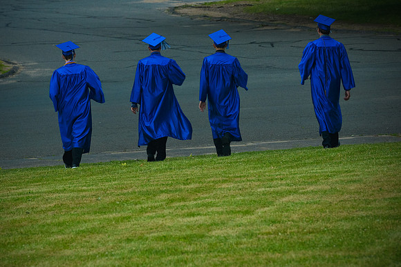 Coginchaug gradulation 2013-0740