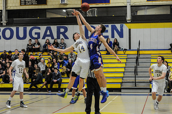 boys basketball-9343