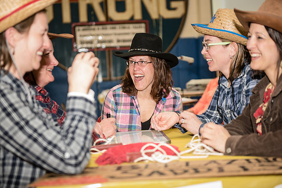 CVEF trivia Bee-4867