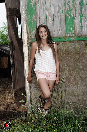 Kayla-8415