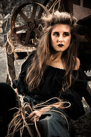 twisted fairy tales-6503-2